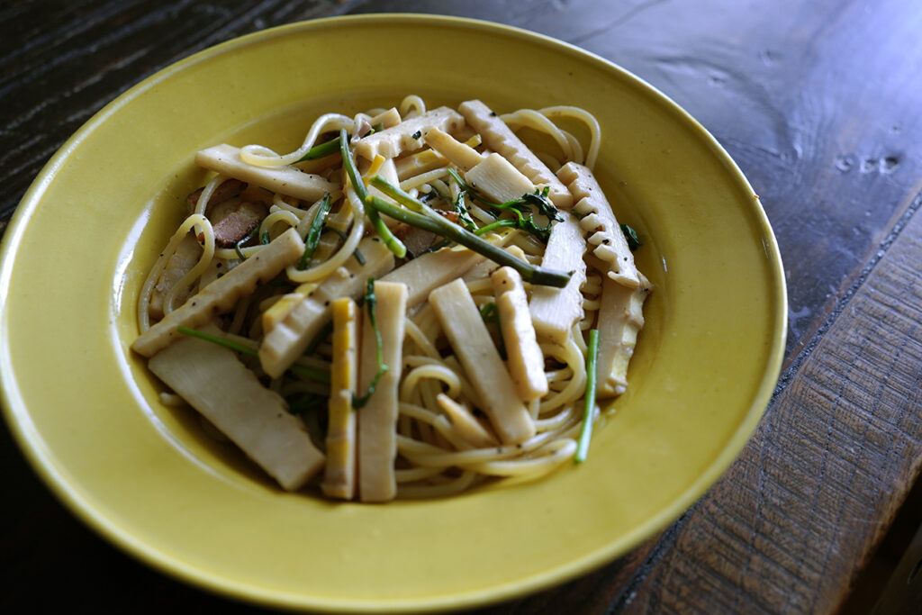 タケノコと芹のパスタ